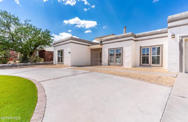 7033 San Marino Drive Gallery 3
