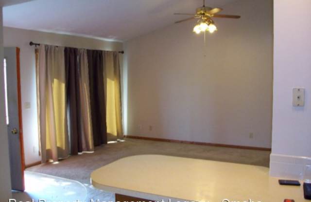 1011 North 23rd Avenue Gallery 2