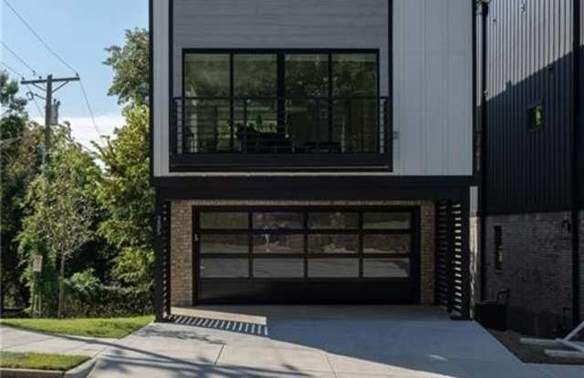 205  W Lafayette  ST photos photos