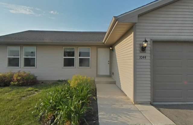 1044 Witbeck Drive photos photos