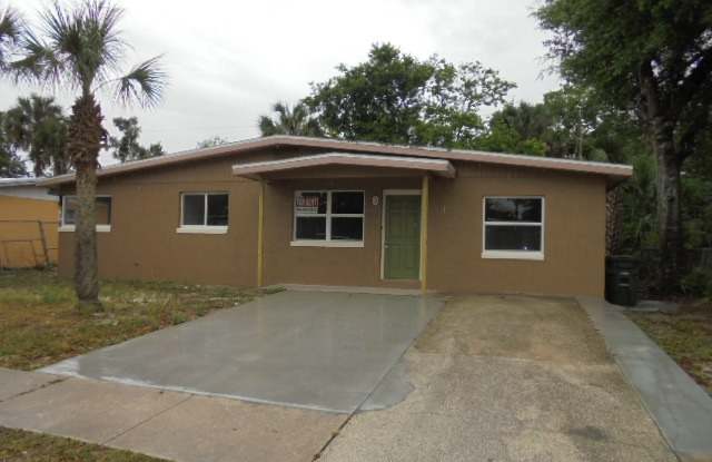 946 Lewis Drive - 946 Lewis Drive, Daytona Beach, FL 32117