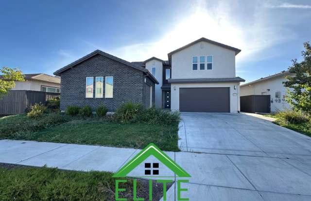 Spacious 5-Bedroom Home with Private In-Law Suite in Desirable Natomas Location photos photos