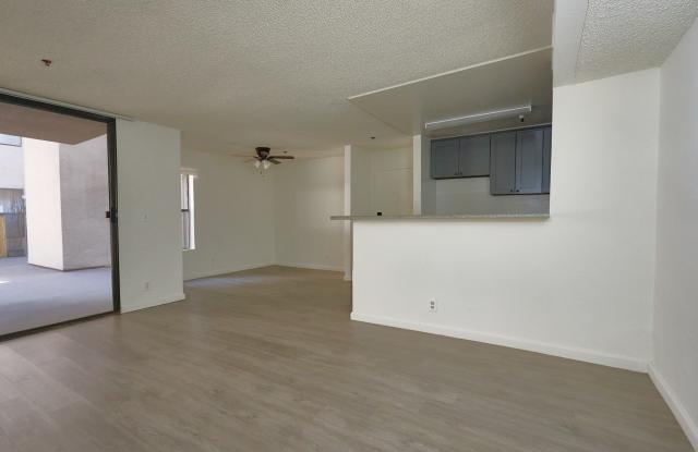 171 S Virgil Ave photos photos