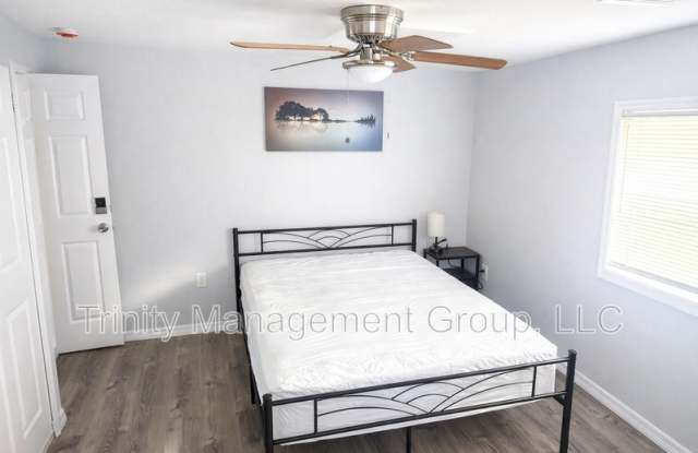 1509 Winding Way E - Room 1 Gallery 3