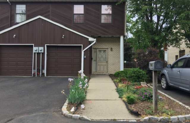 961 VALLEY ST - 961 Valley Street, Union County, NJ 07088