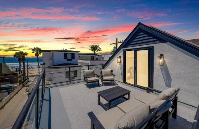3721 Strandway - 1 Gallery 1