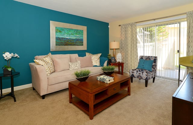 Alta Mar at Broadwater photos photos