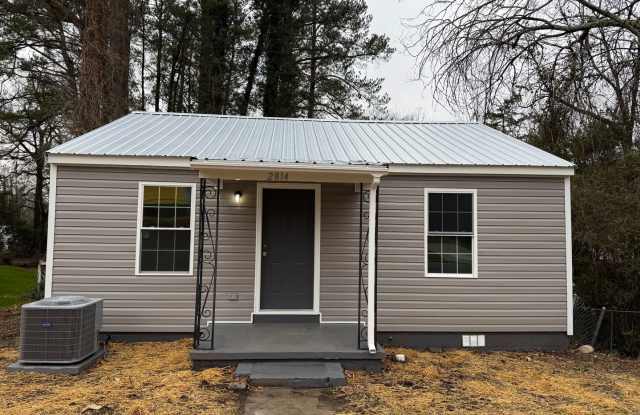 2814 Patton Road photos photos
