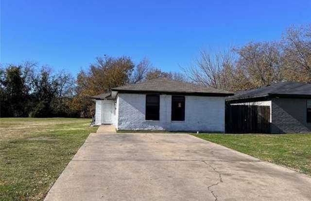 3848 Waldorf Street - 3848 Waldorf Street, Fort Worth, TX 76119