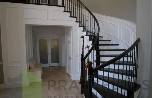 1921 Lagrange Rd Gallery 2