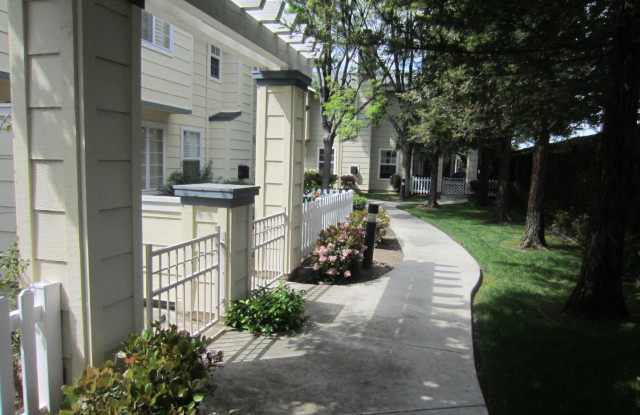 2170 Spring View Court Gallery 3