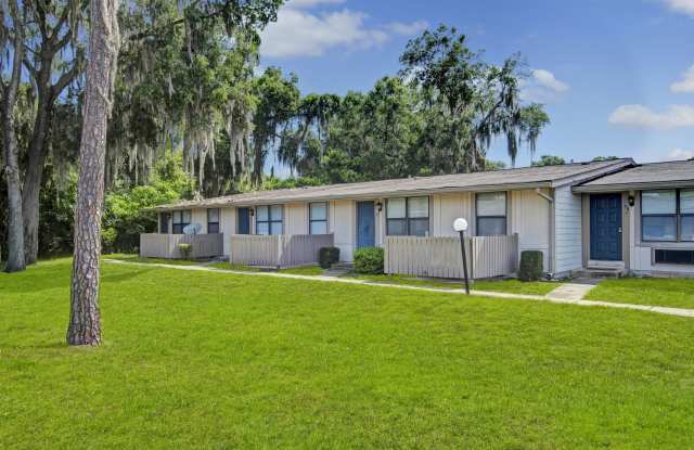 Applewood Apartments Gallery 2