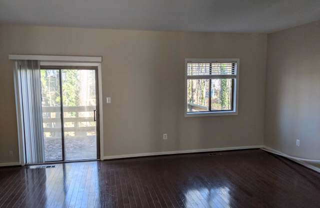 5821 JACKSONS OAK CT Gallery 4