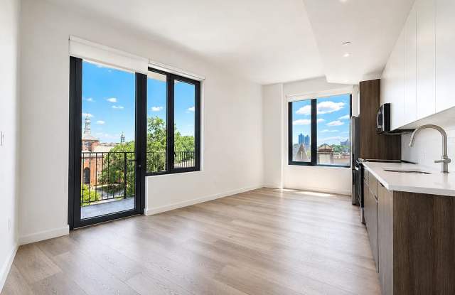 55 Dash Pl Gallery 3