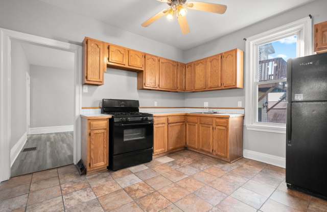 3bed/1.5bath in Mt. Washington Gallery 3
