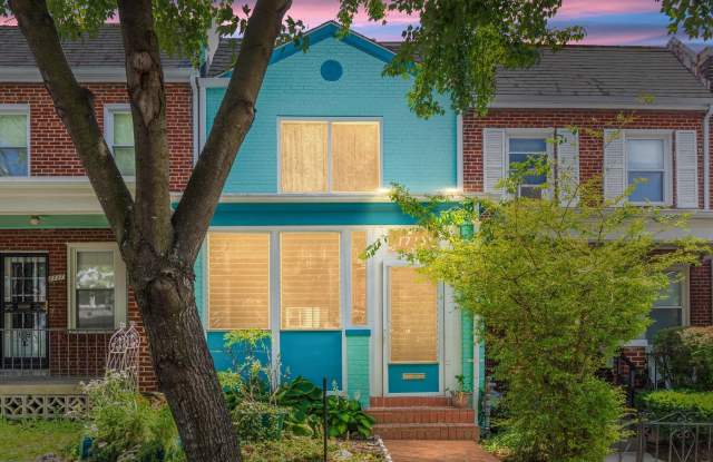 1715 LANG PLACE NE - 1715 Lang Place Northeast, Washington, DC 20002