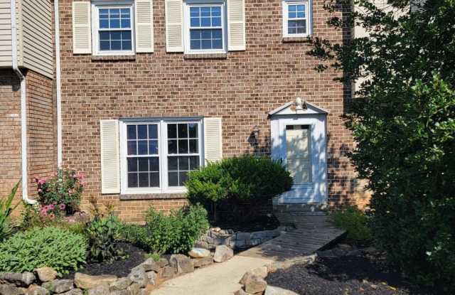 4517 N HEDGEROW Drive photos photos 4517 N HEDGEROW Drive photos photos