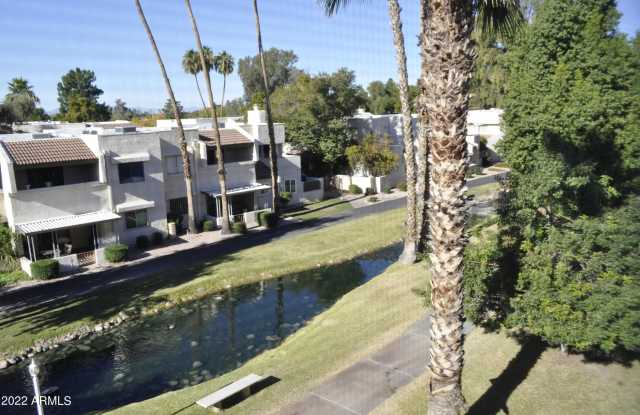 11032 N 28TH Drive Gallery 3