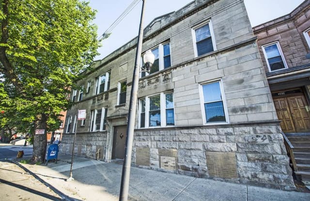 3560 W Cermak Rd photos photos