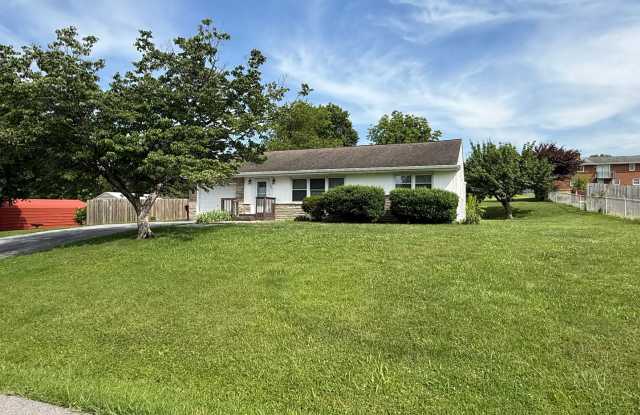 3/2 bath home - Town Acres School District! photos photos