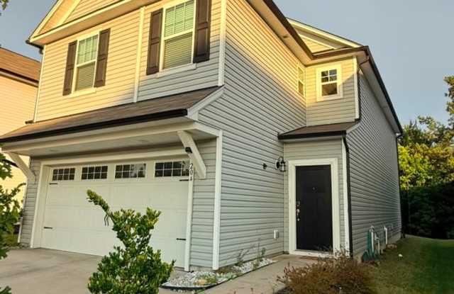 Beautiful Homes in North Charlotte!! photos photos