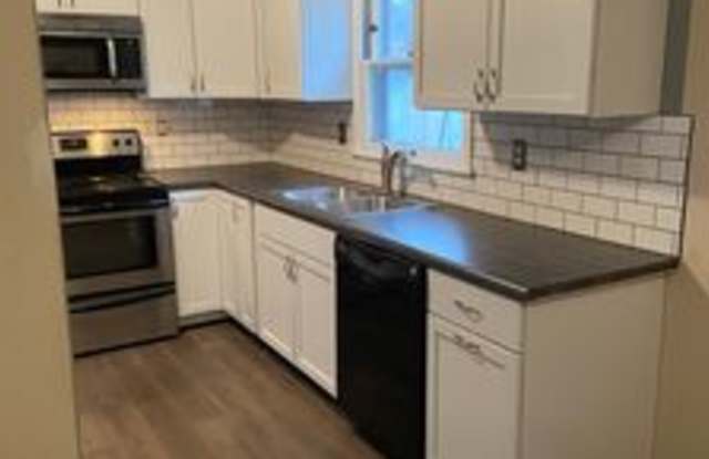412 W 101st Terrace Gallery 2