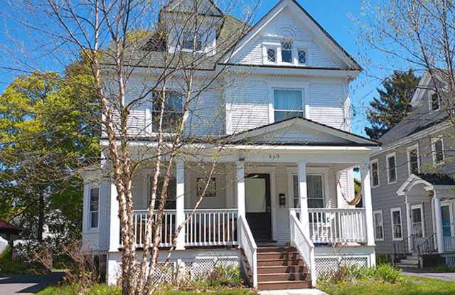 515 Allen Street - Available 6/1/27 Spacious Single Family Home With Private Back Yard Gallery 1