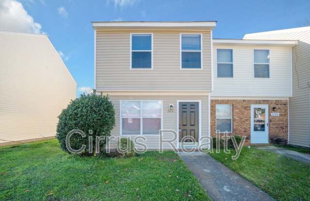 2712 Peach St - 2712 Peach Street, Portsmouth, VA 23704