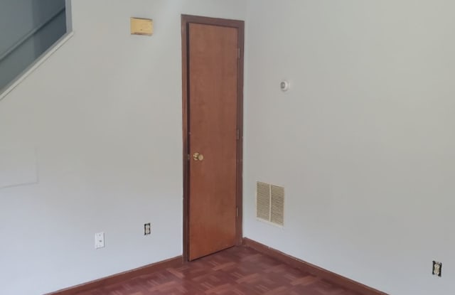 2BDRM DUPLEX FOR RENT LORAIN, OHIO photos photos