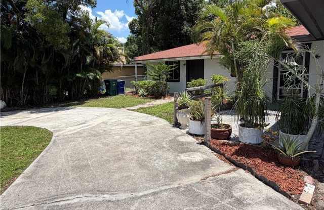 5829 Casablanca Court Gallery 3