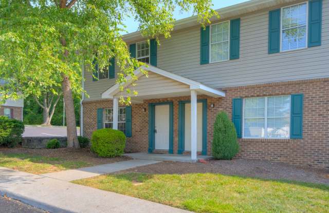 846 Patrick Henry Dr Gallery 2
