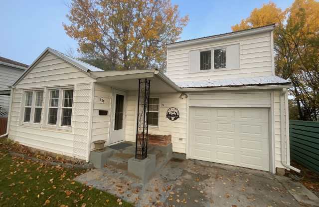 130 7th Avenue Southeast - 130 7th Avenue Southeast, Cut Bank, MT 59427