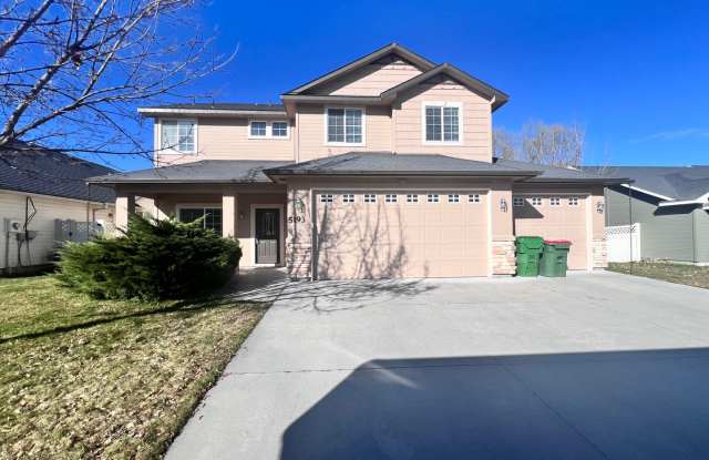 5193 Toscana | Massive Meridian Home Close to Everything w/ a 3 Car Garage, Giant Backyard! photos photos