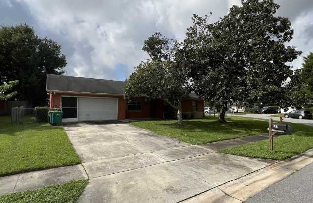 641 Auburn Avenue - 641 Auburn Avenue, Melbourne, FL 32901