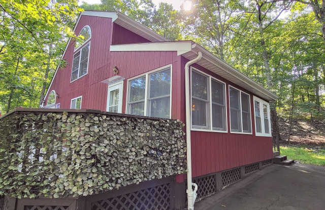210 Dover Drive Gallery 2