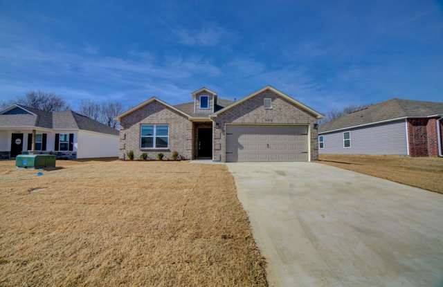 Beautiful Newer 3 Bedroom, 2 Bath Home Move-In Ready photos photos