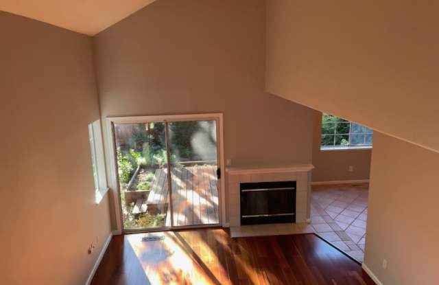 833 Chardonnay Circle - 833 Chardonnay Circle, Petaluma, CA 94954