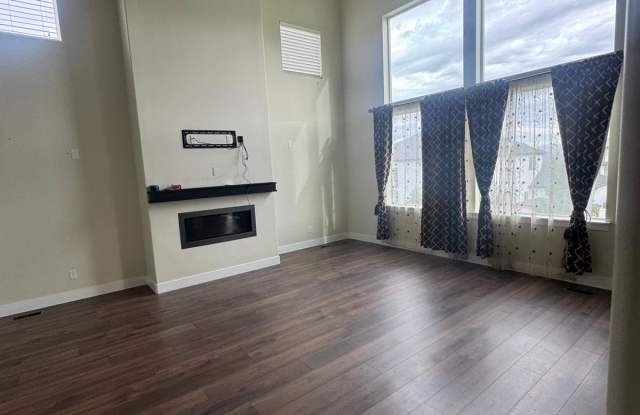 1109 West Meridian Drive photos photos