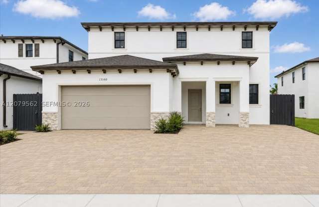 13160 SW 223rd ST photos photos