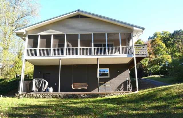 1416 Lake Emory Rd. Gallery 1