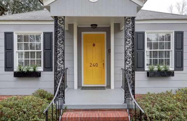 Short-term Corporate Rental in the Heart of Ardsley Park! photos photos