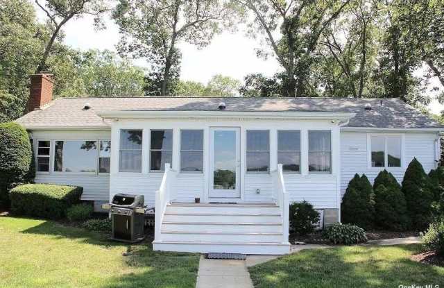 1100 Pine Avenue photos photos