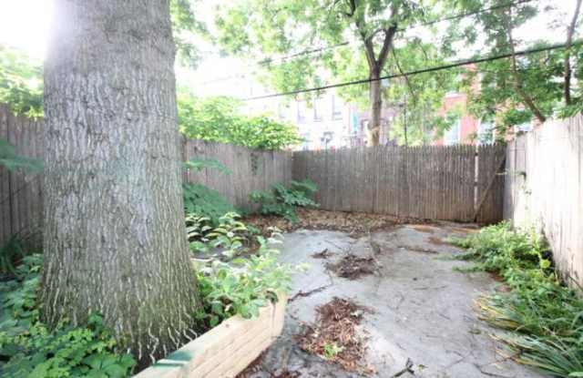 207 Van Buren Street - 207 Van Buren Street, Brooklyn, NY 11221