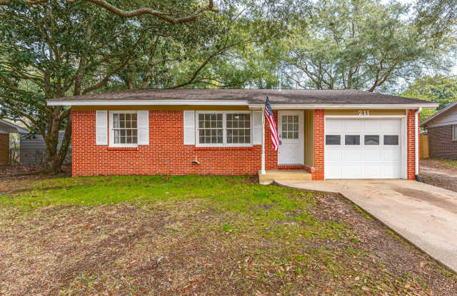 Renovated 3 bedroom house in Niceville! photos photos