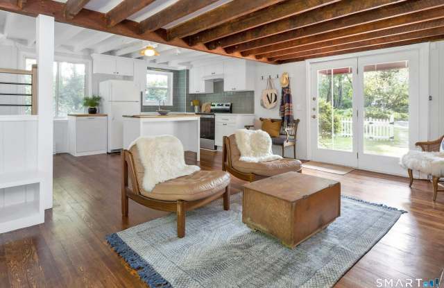 180 Ponus Avenue Gallery 1