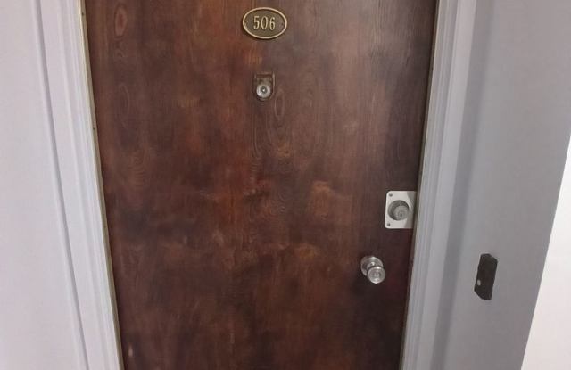 Large Remodeled 1BD Near Downtown Long Beach!!! photos photos
