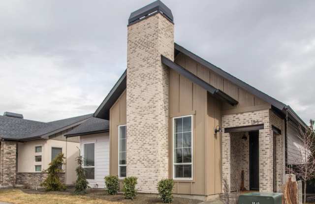 156 S Stephenson - 156 S Stephenson St, Eagle, ID 83616