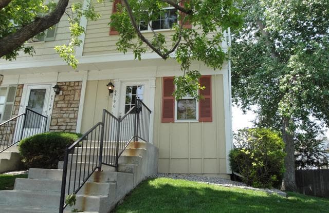 9519 W Coal Mine Ave Apt G - 9519 W Coal Mine Ave, Ken Caryl, CO 80162