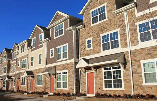 Contemporary 3BD/3.5 BA townhome available near NCSU – Furnished or Unfurnished option offered! photos photos