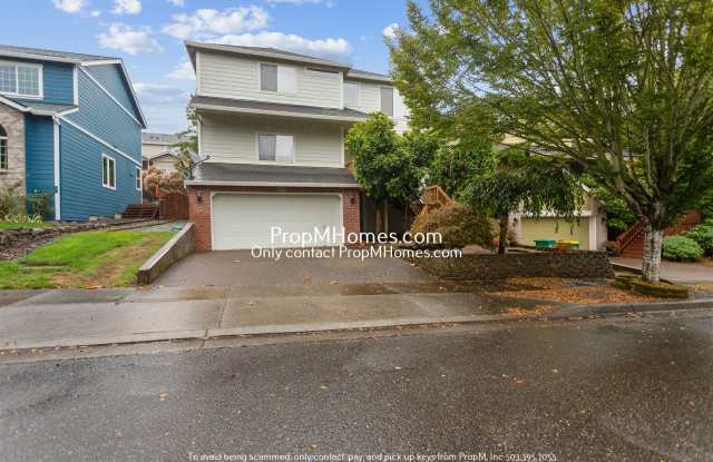 Spacious Five Bedroom Home in Progress Ridge! photos photos